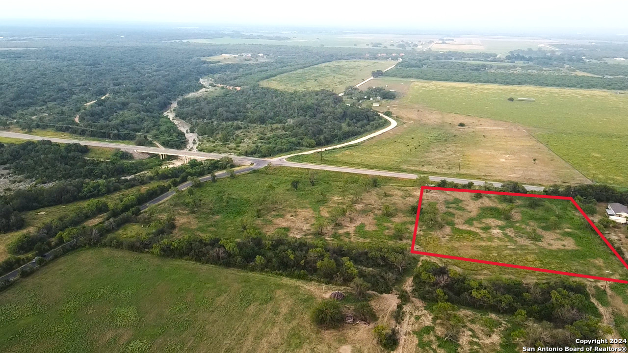 1951 Hwy 173 N, Hondo, TX 78861 — photo 1