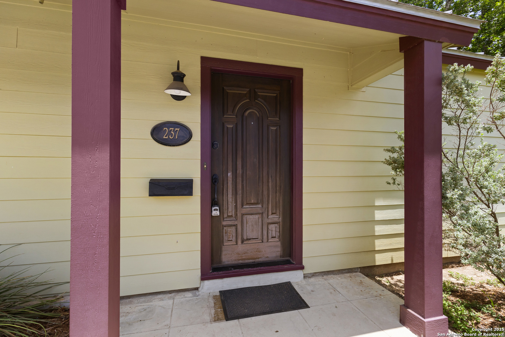 237 Wellesley Blvd., San Antonio, TX 78209 — photo 1