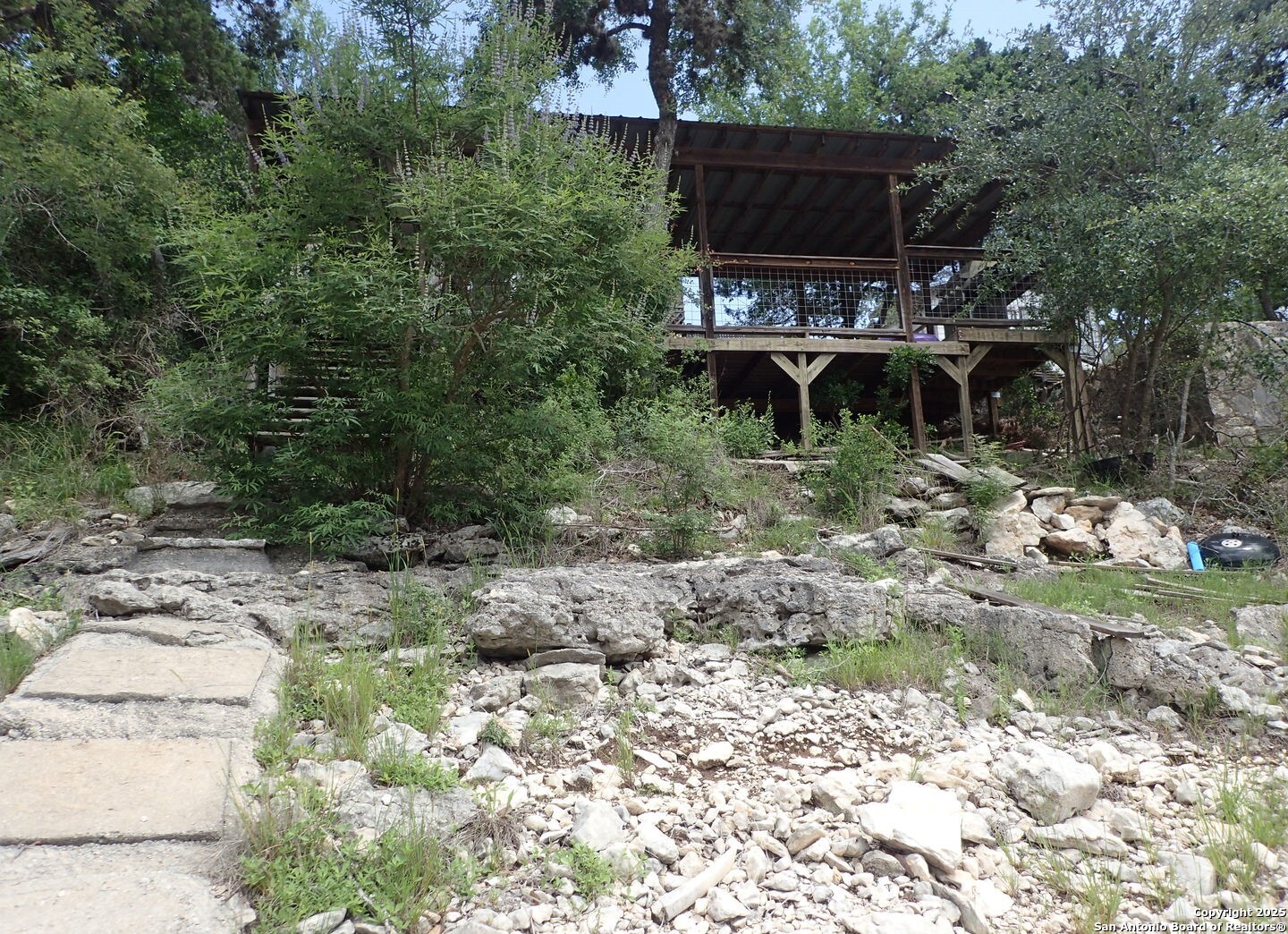 172 Private Road 2622, Mico, TX 78056 — photo 1