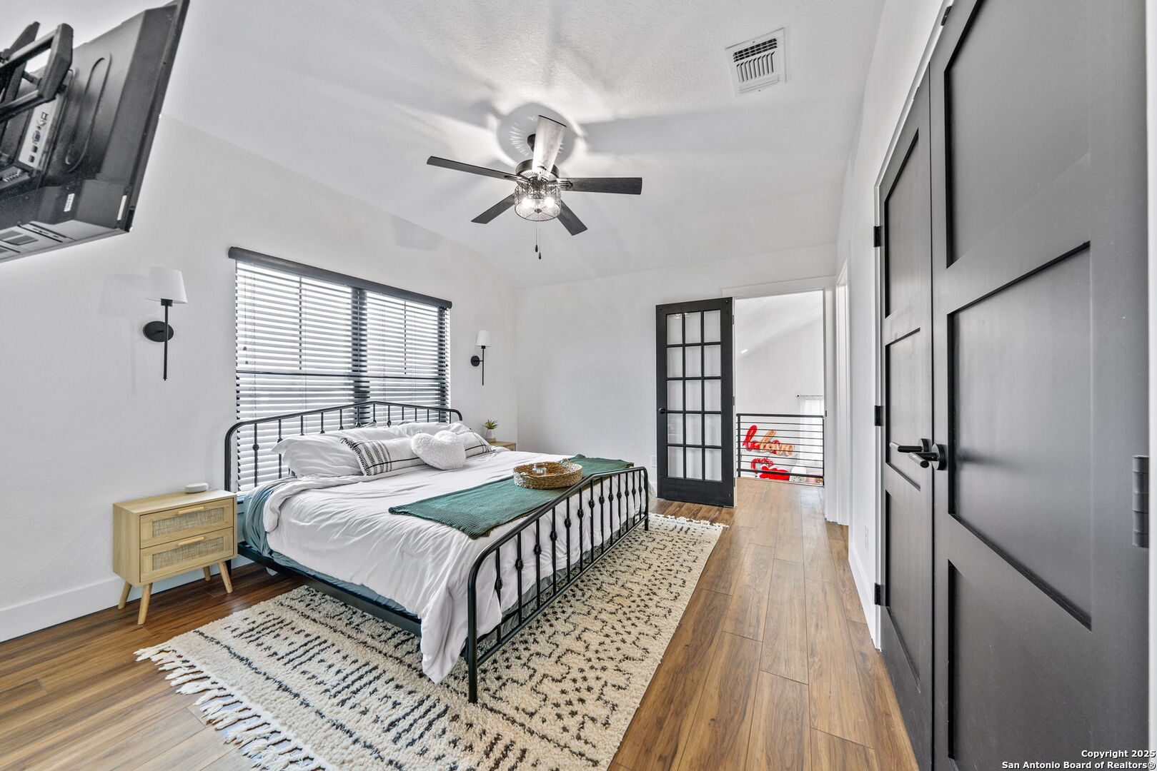 8304 Monument Oak, Boerne, TX 78015 — photo 1