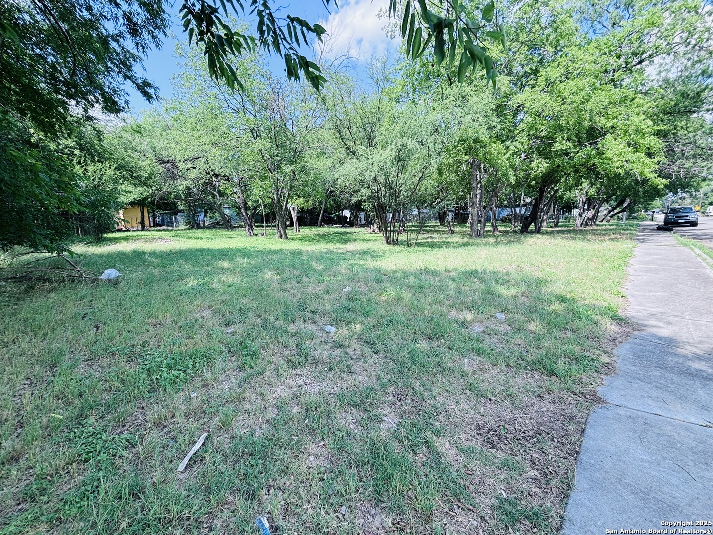 100 Groff, San Antonio, TX 78237 — photo 1
