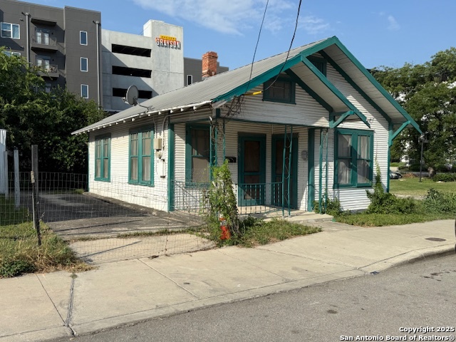 506 Grayson, San Antonio, TX 78215 — photo 1