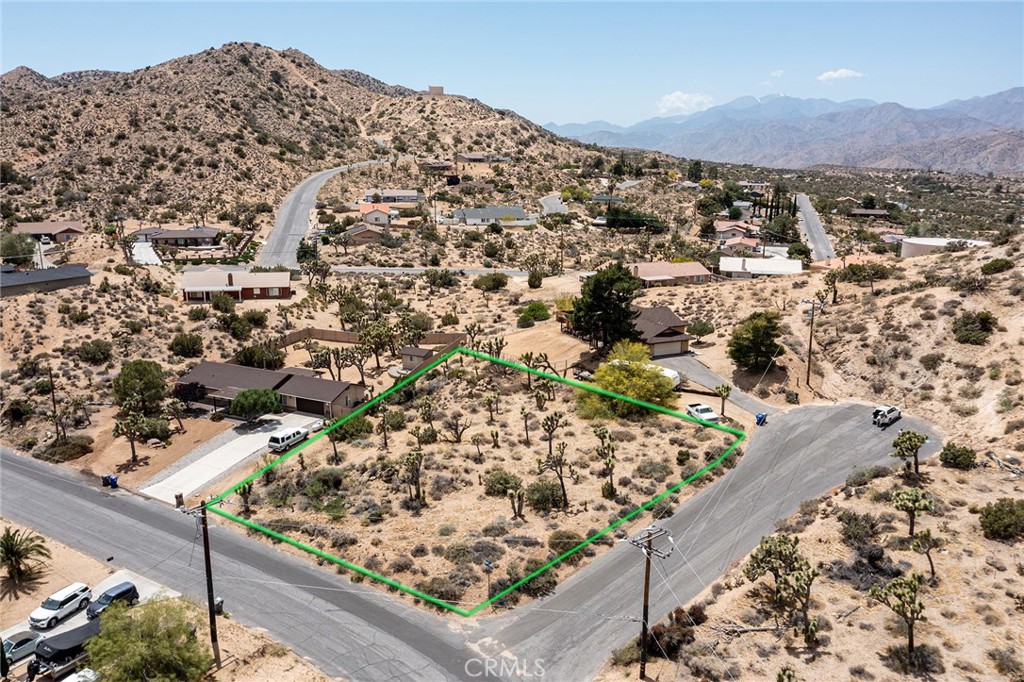 8385 Elk Court, Yucca Valley, CA 92284 — photo 1
