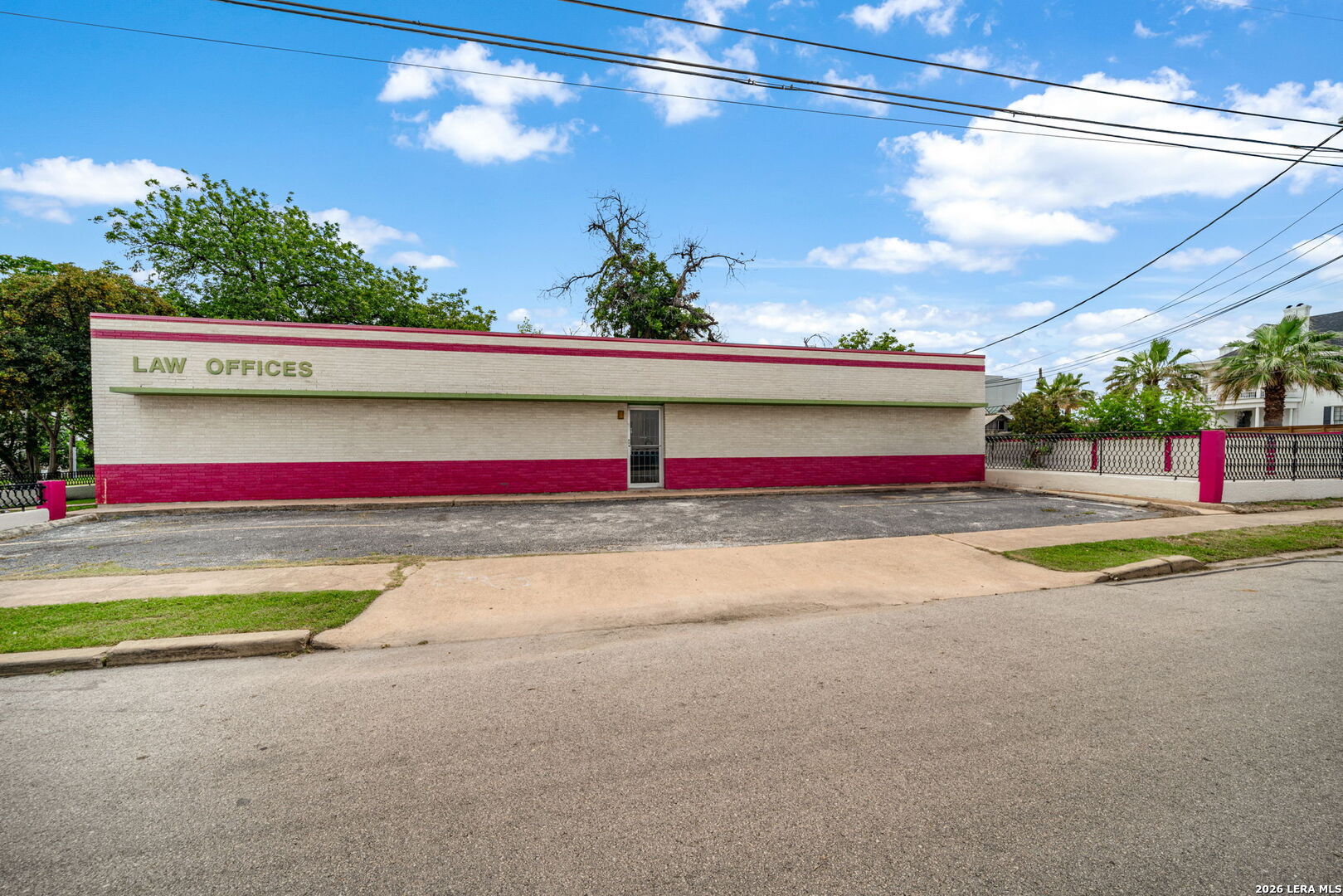 201 Poplar, San Antonio, TX 78212 — photo 1