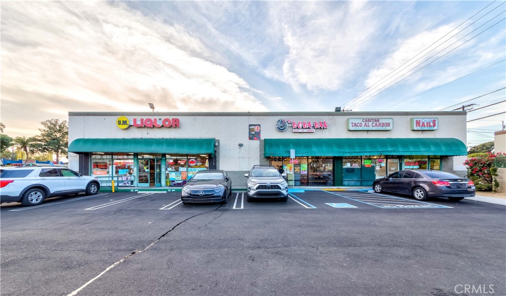 401 N Victory Boulevard, Burbank, CA 91502 — photo 1