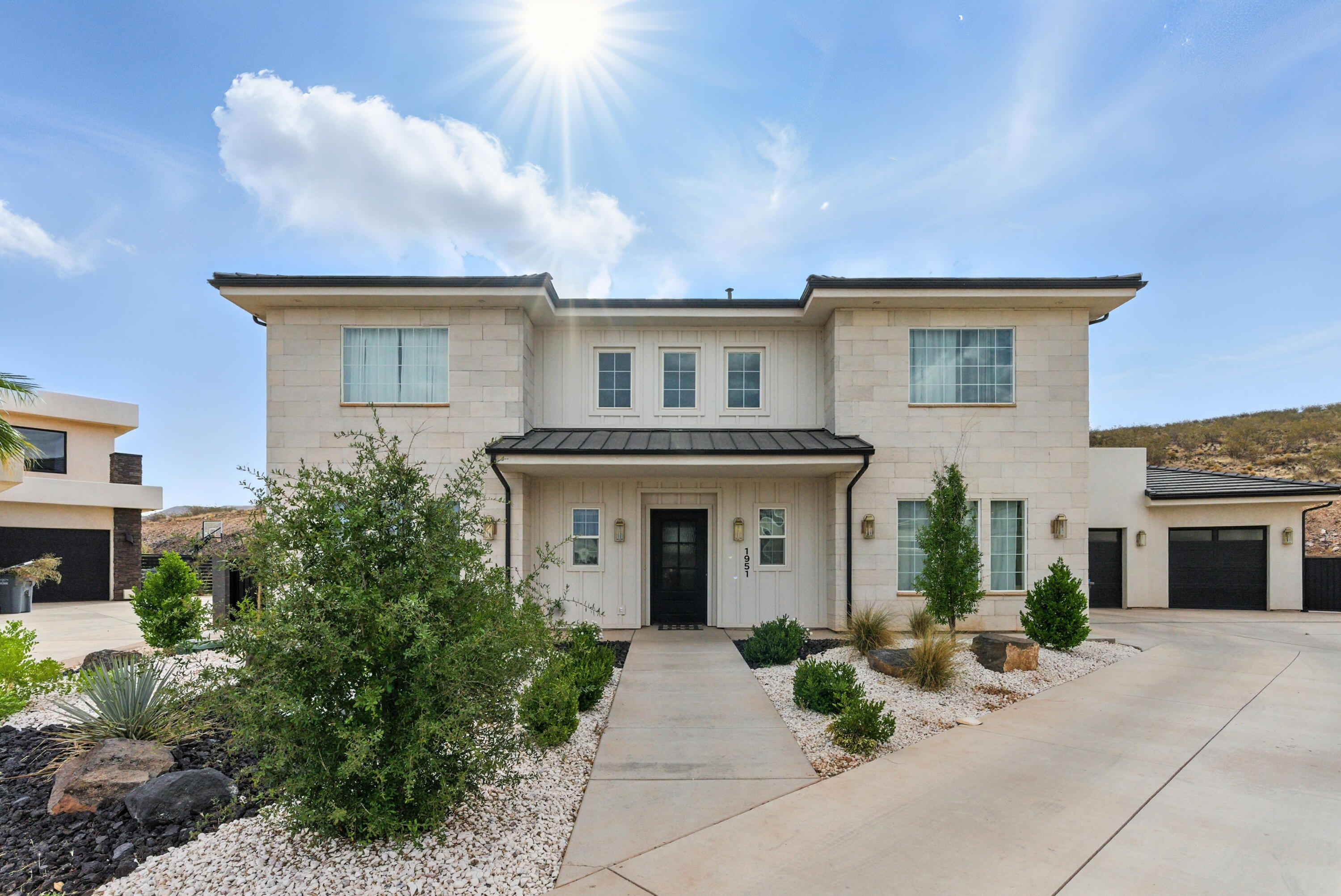1951 W CEDAR BREAKS DR, Hurricane, UT 84737 — photo 1