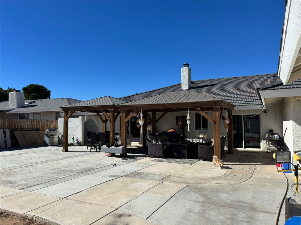 6995 Summit Valley Road, Hesperia, CA 92345 — photo 1