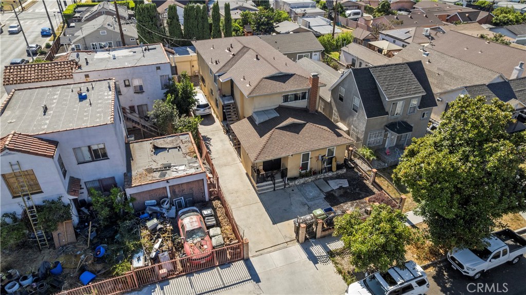 3887 S Van Ness Avenue, Los Angeles, CA 90062 — photo 1