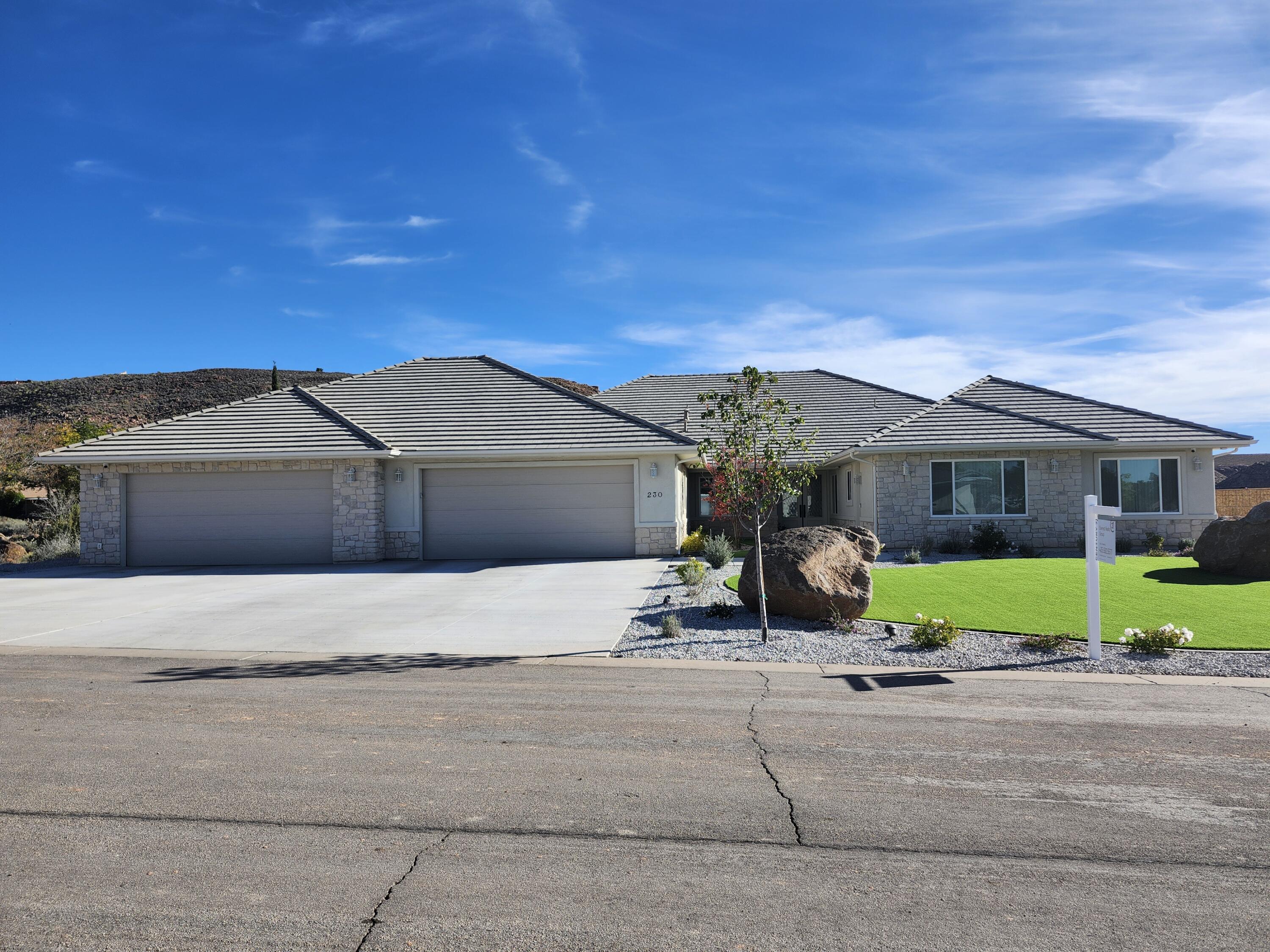 230 Boulder Way