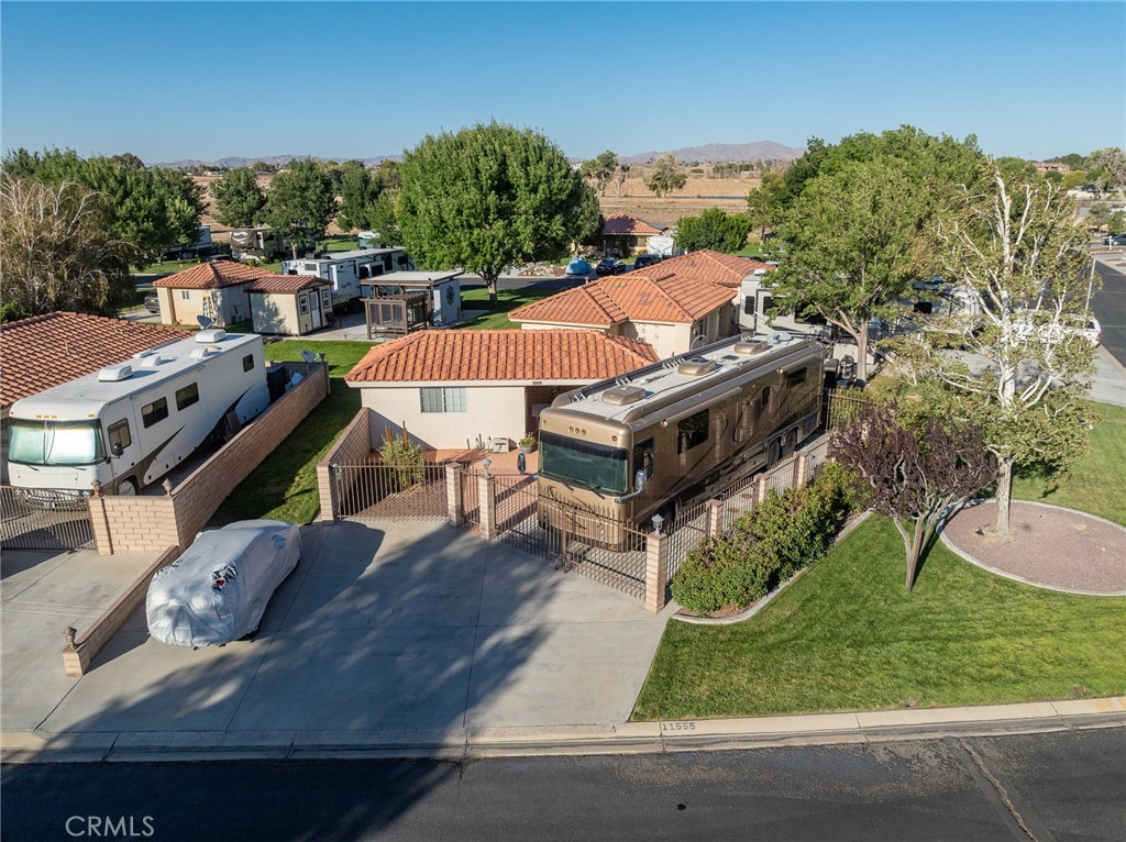 11555 Wedgewood Drive, Apple Valley, CA 92308 — photo 1