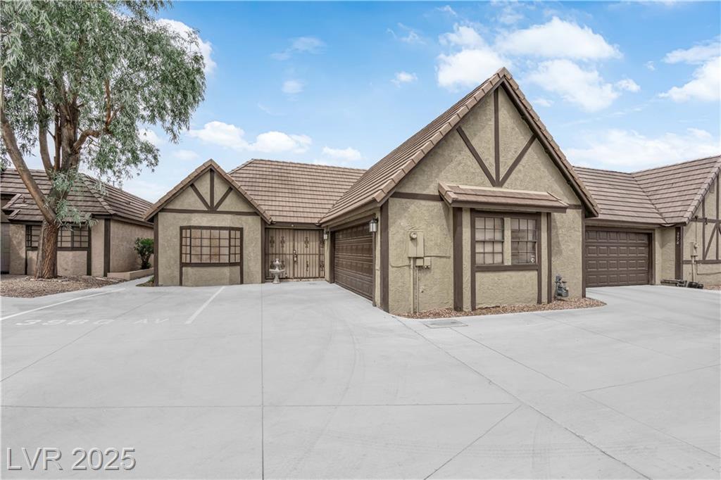 3980  Avebury Place, Las Vegas, NV 89121 — photo 1