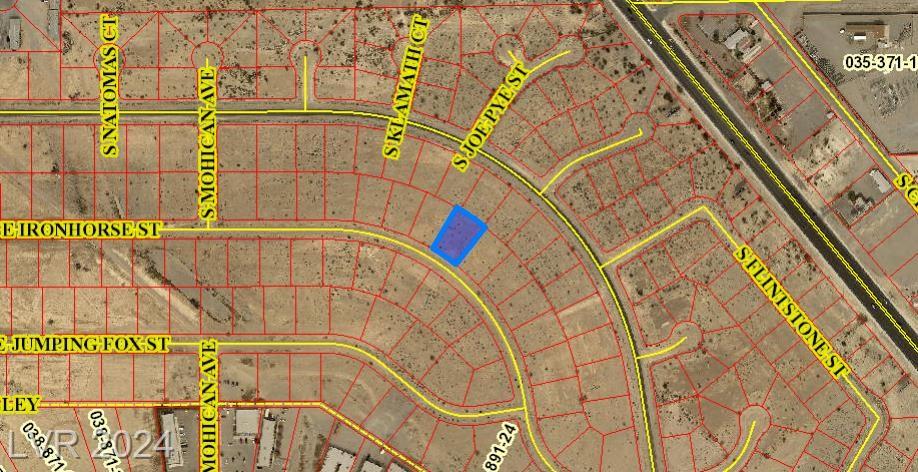 2210 East Ironhorse Street, Pahrump, NV 89048 — photo 1