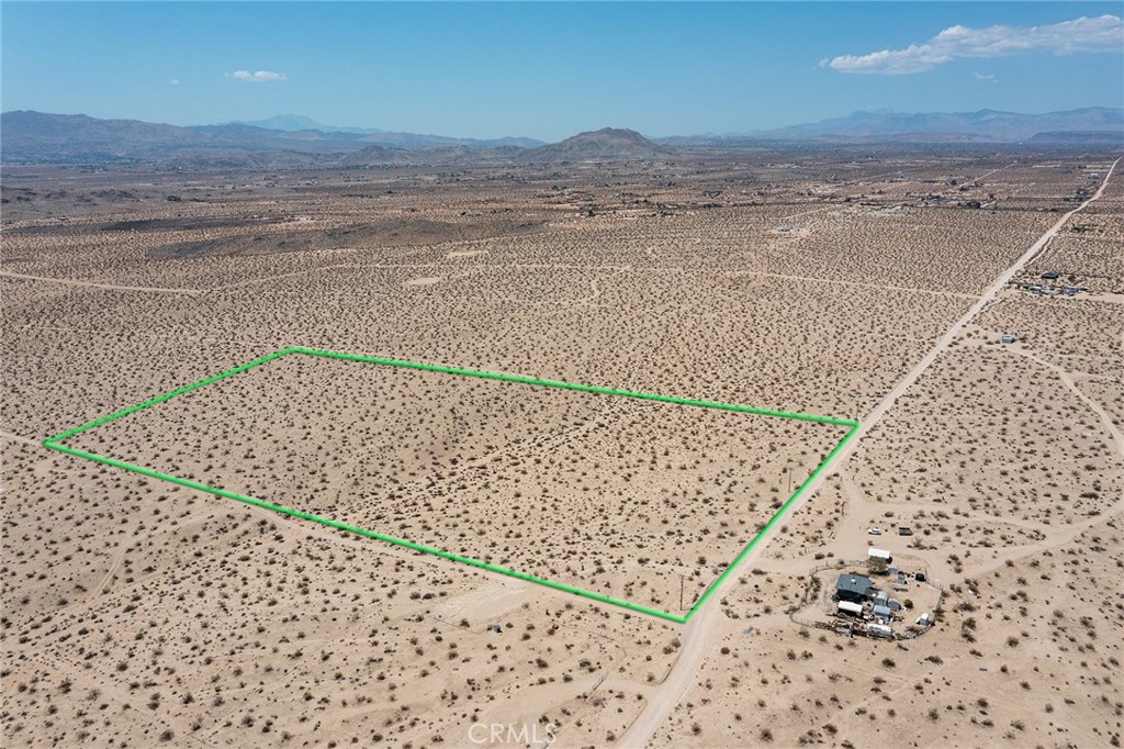 6789 La Brisa Drive, Joshua Tree, CA 92252 — photo 1