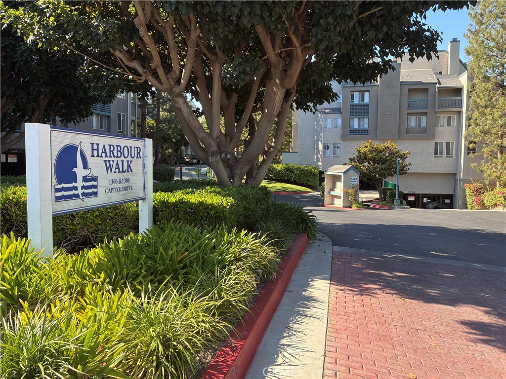 1360 W Capitol Drive 332, San Pedro, CA 90732 — photo 1