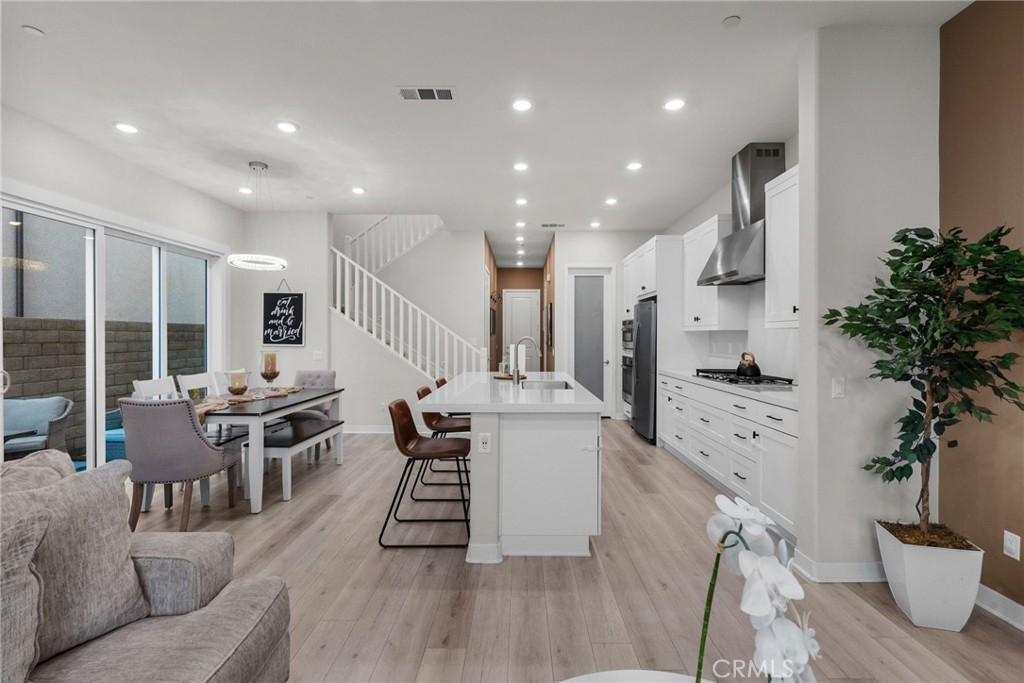 27258 Narrowleaf Willow Lane, Valencia, CA 91381 — photo 1
