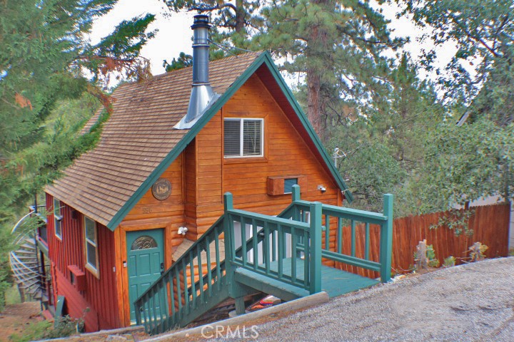 556 Villa Grove Avenue, Big Bear City, CA 92314 — photo 1