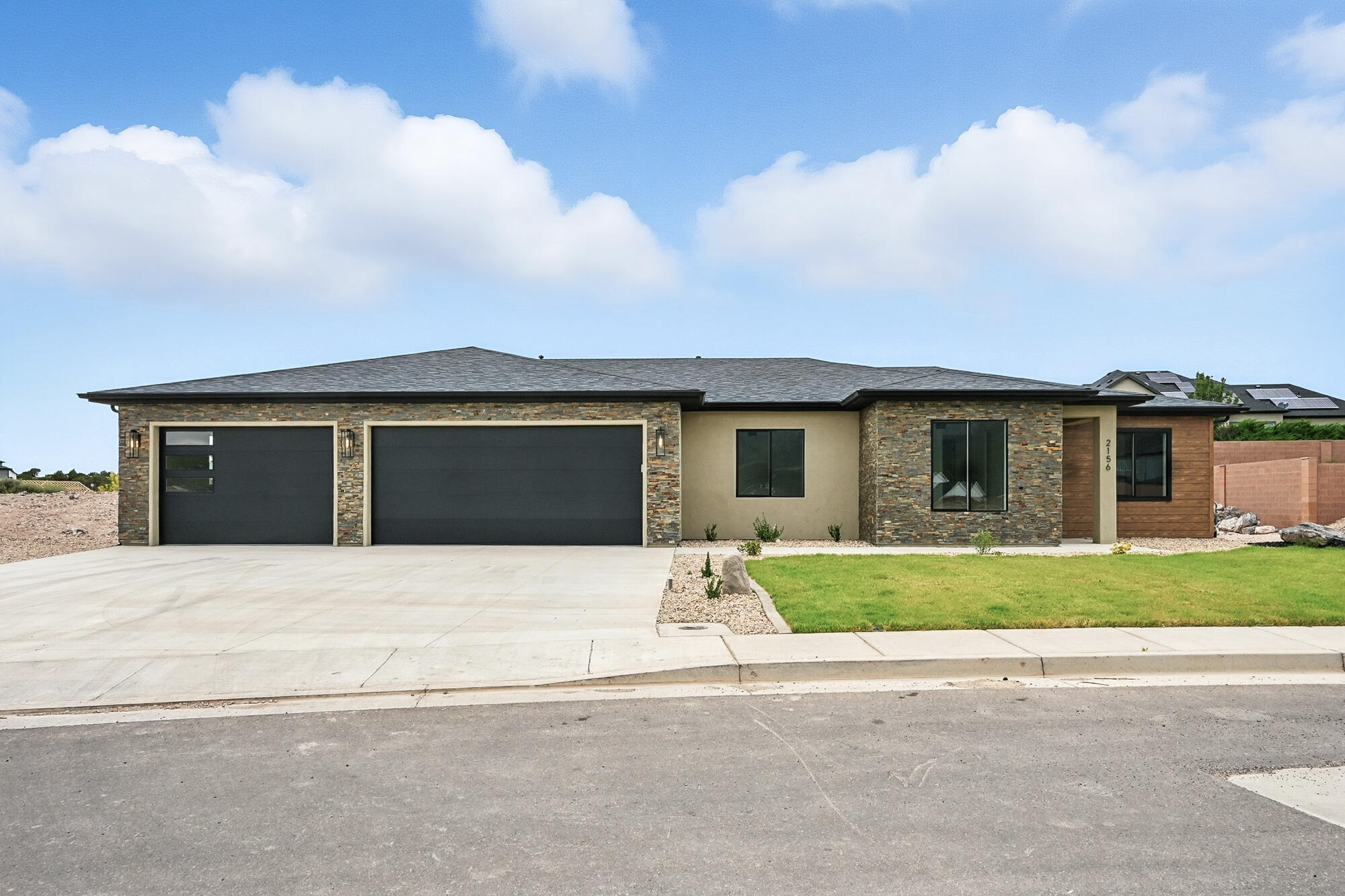 2156 S Bluff DR, Cedar City, UT 84720 — photo 1