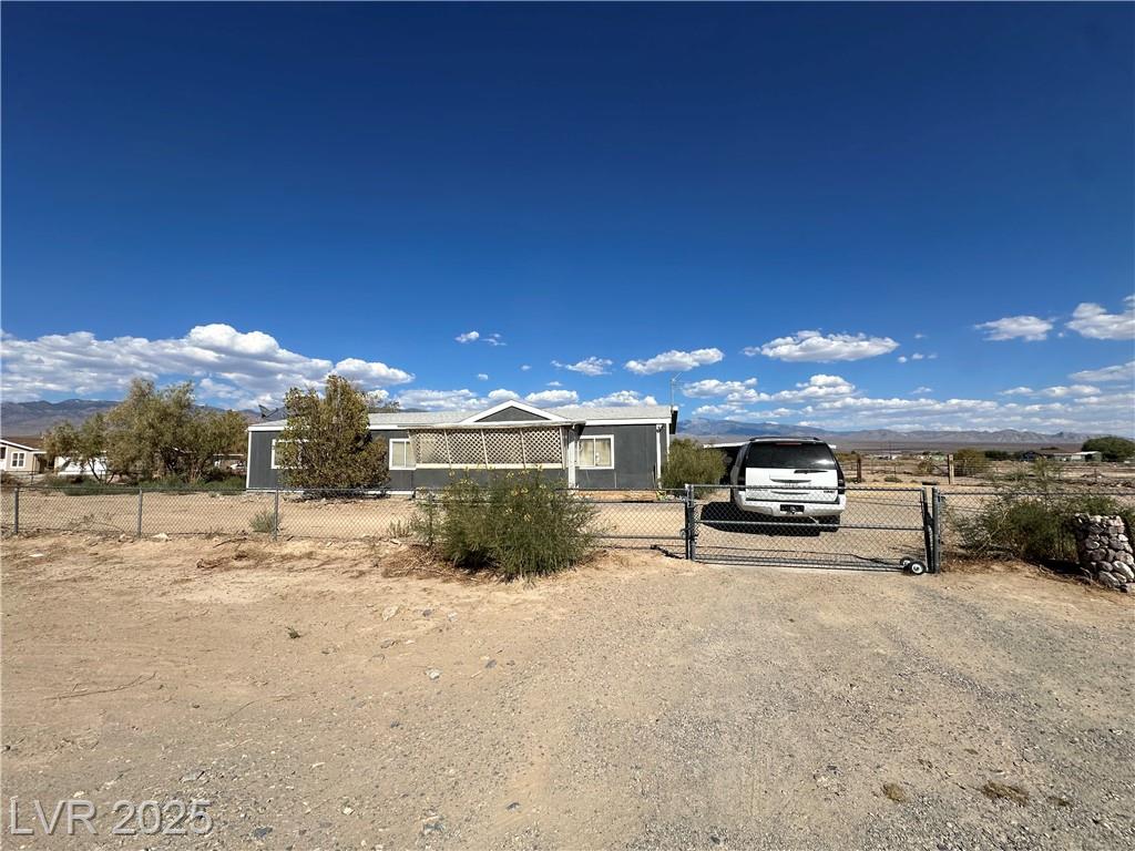 5321 North Linda Street, Pahrump, NV 89060 — photo 1