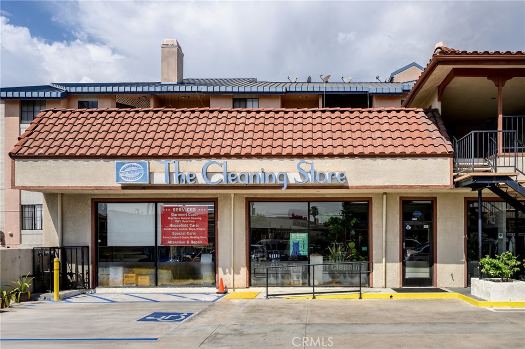 1225 N Pacific Avenue B, Glendale, CA 91202 — photo 1
