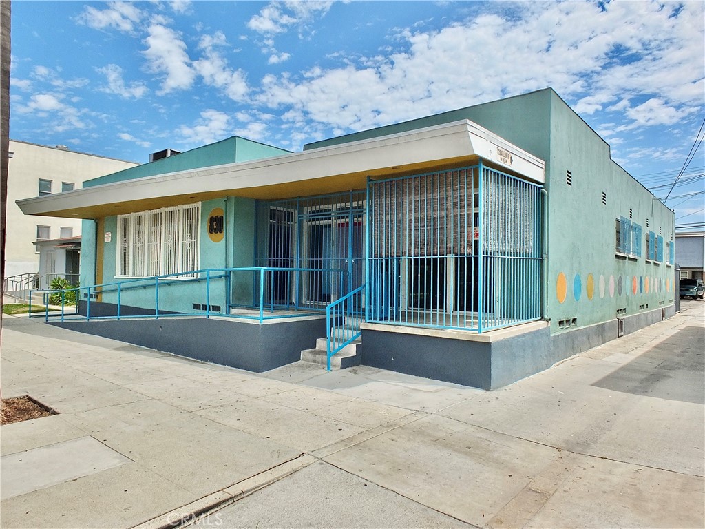 830 Atlantic Avenue, Long Beach, CA 90813 — photo 1