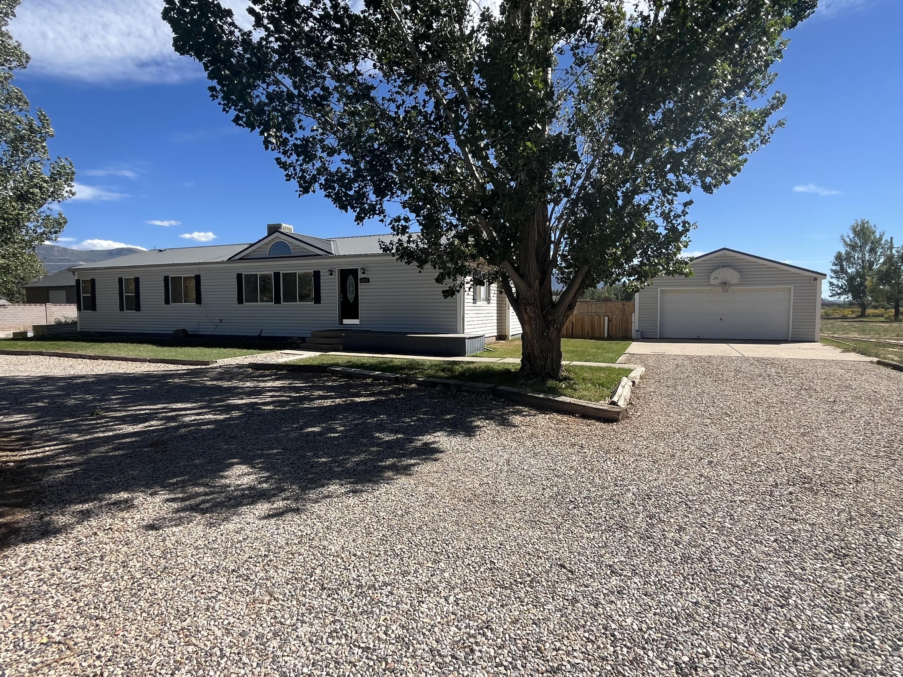 4265 W 500 N