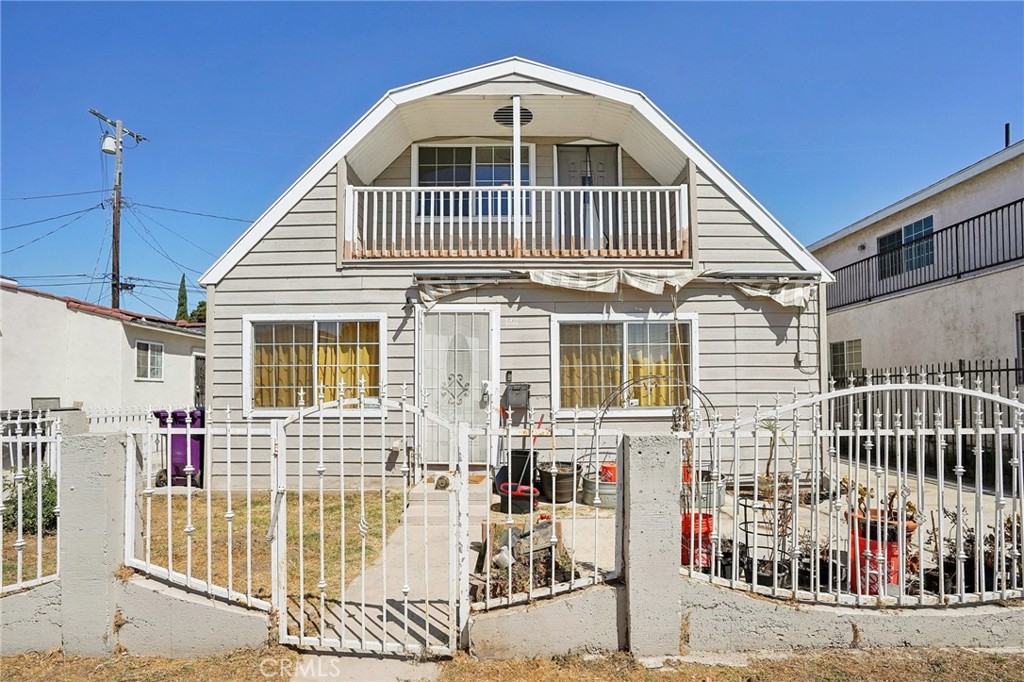 1211 E Leigh Court, Long Beach, CA 90806 — photo 1