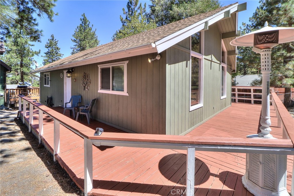 5291 Orchard Dr, Wrightwood, CA 92397 — photo 1