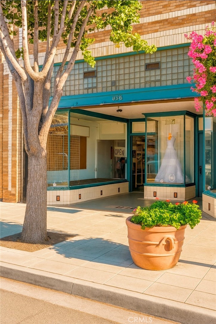 938 E Main Street, Santa Paula, CA 93060 — photo 1