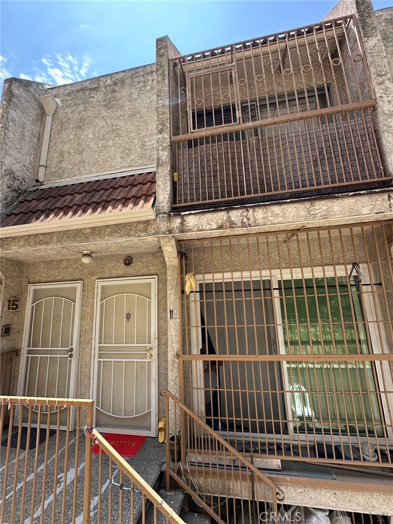 909 New Depot Street 15-16, Los Angeles, CA 90012 — photo 1