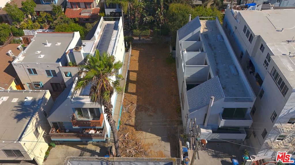 23 Wavecrest Avenue, Venice, CA 90291 — photo 1