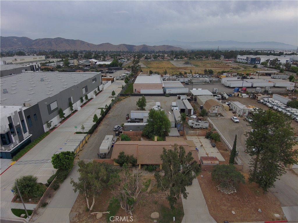 13981 Rose, Fontana, CA 92337 — photo 1
