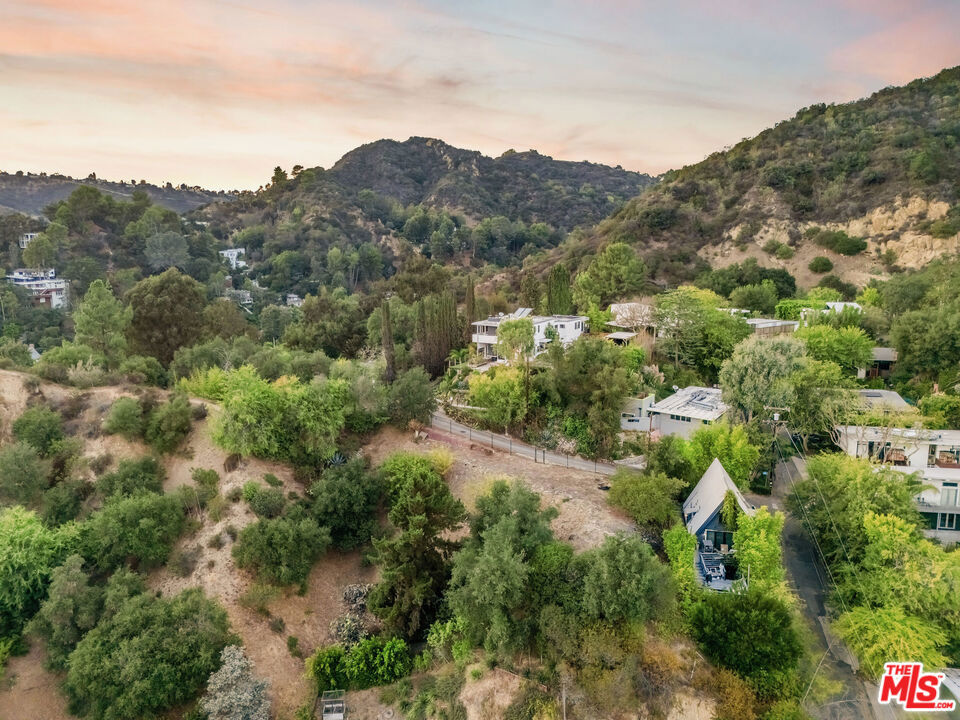 10220 Scenario Lane, Los Angeles, CA 90077 — photo 1