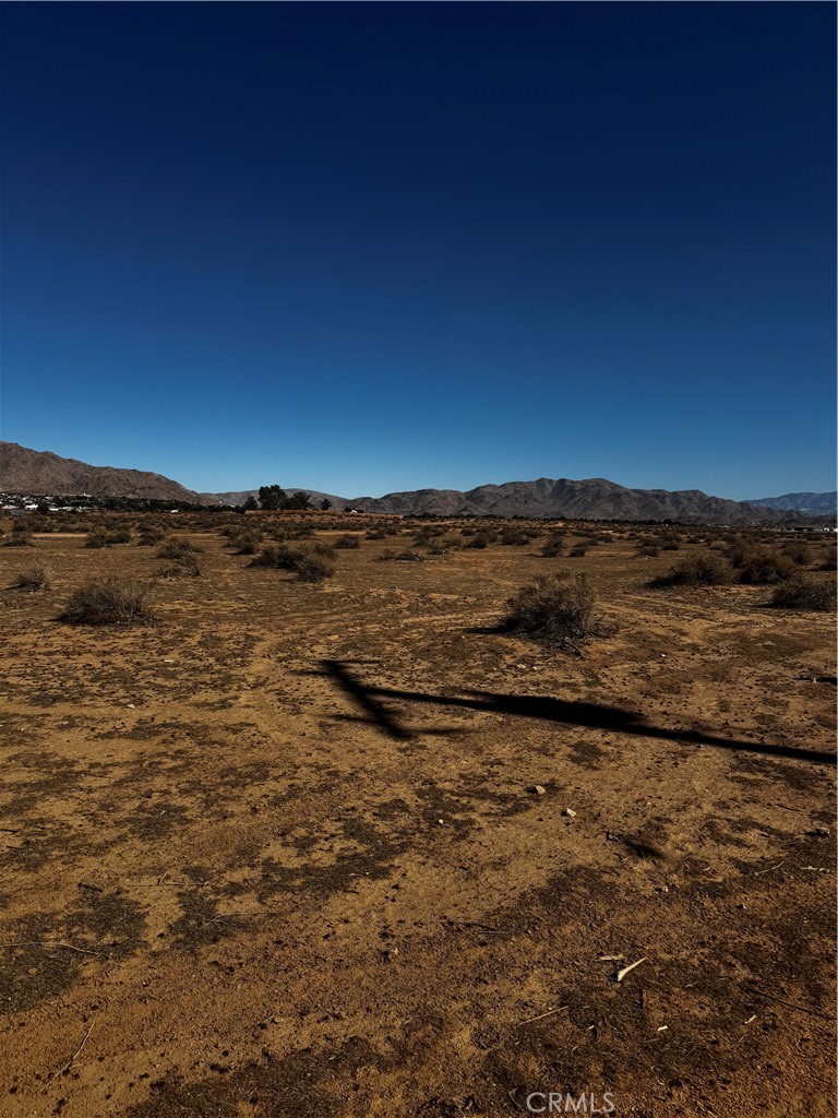 0 Waalew, Apple Valley, CA 92307 — photo 1