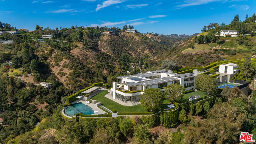 1261 Angelo Drive, Beverly Hills, CA 90210 — photo 1