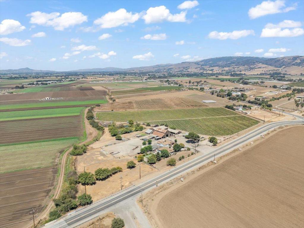 2675 Pacheco Pass Highway, Gilroy, CA 95020 — photo 1