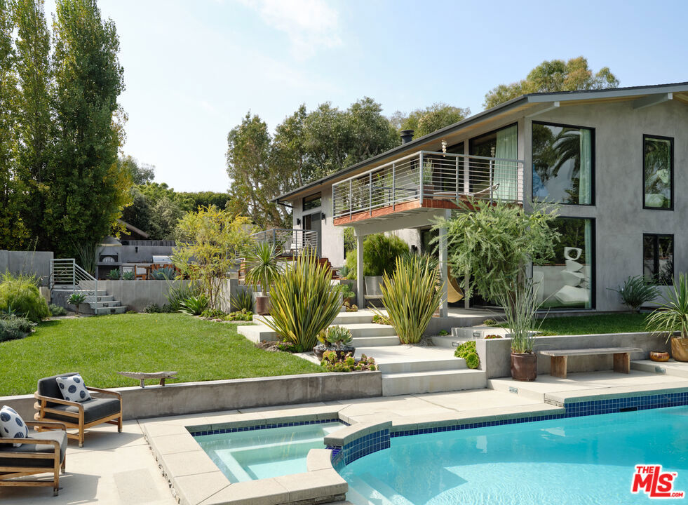 6738 Wildlife Road, Malibu, CA 90265 — photo 1