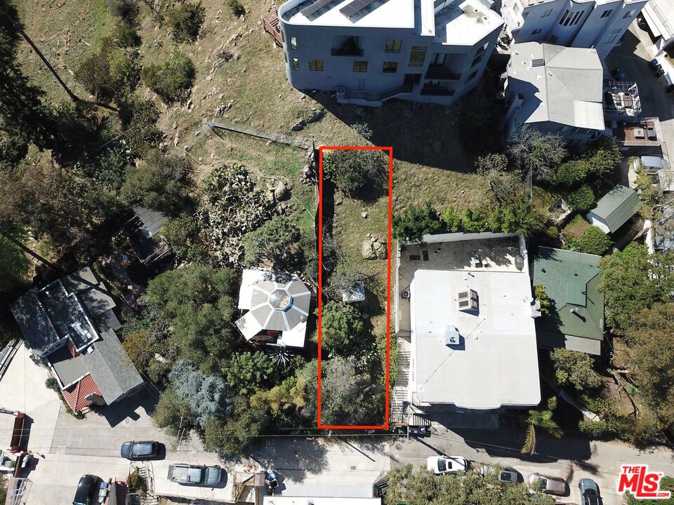 2925 N Park Center Drive, Los Angeles, CA 90068 — photo 1
