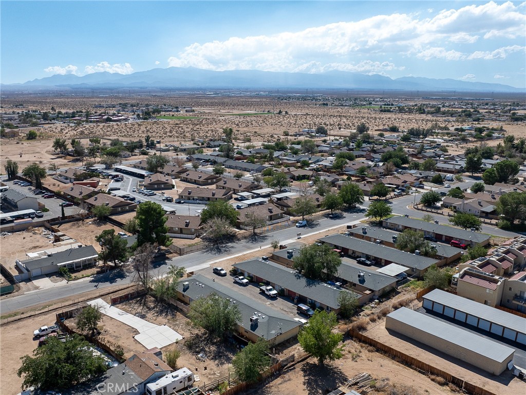 11246 11246 Chapparal, Adelanto, CA 92301 — photo 1