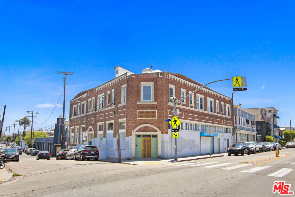 1802 Pacific Avenue, Venice, CA 90291 — photo 1