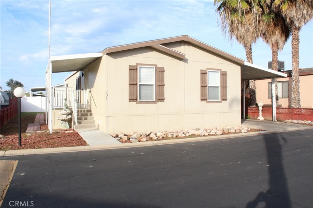2572 S willow Avenue 201, Fresno, CA 93875 — photo 1