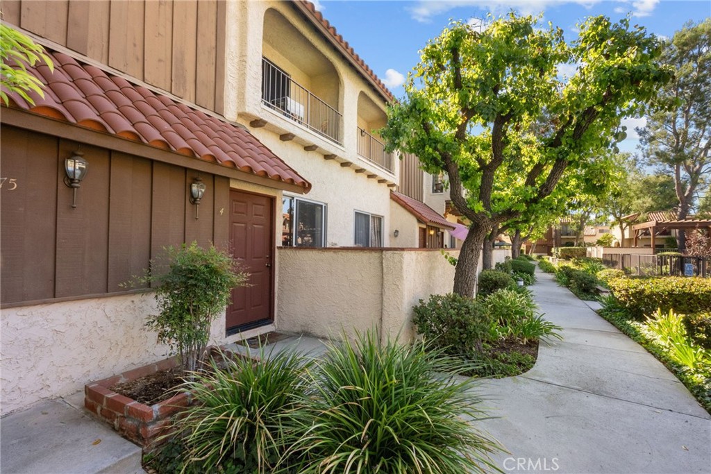 19545 Sherman Way 74, Reseda, CA 91335 — photo 1