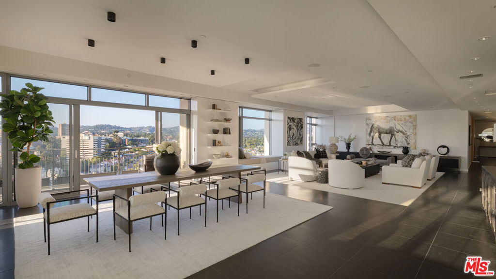 10800 Wilshire Boulevard 1501, Los Angeles, CA 90024 — photo 1