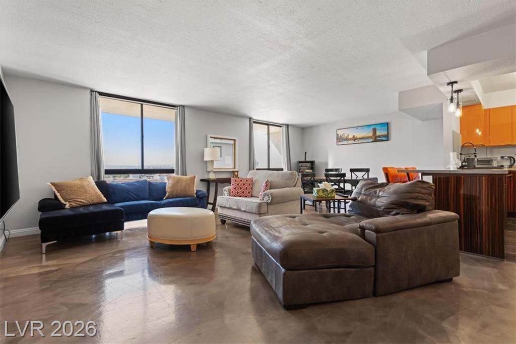 3930  University Center Drive, Las Vegas, NV 89119 — photo 1