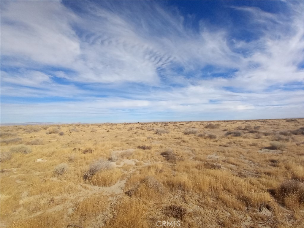 5600 W Ave D6, Lancaster, CA 93536 — photo 1