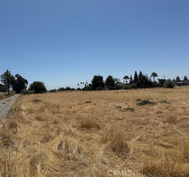 3207 N Valentine, Fresno, CA 93722 — photo 1