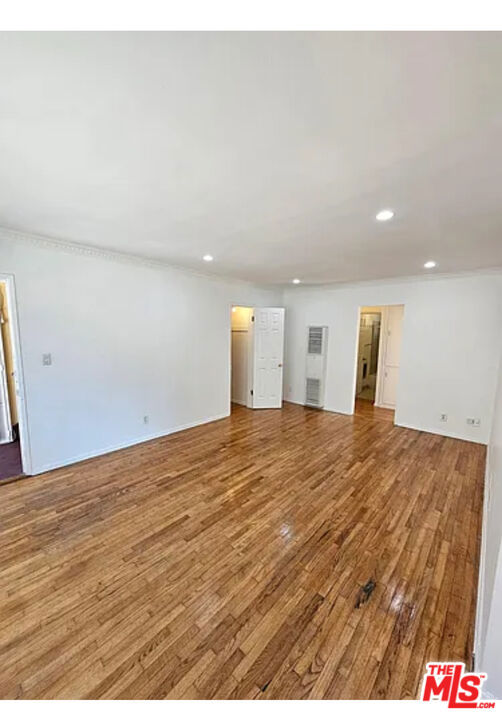 3125 S Durango Avenue, Los Angeles, CA 90034 — photo 1