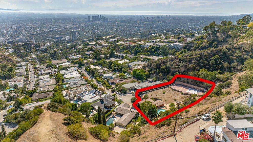 1871 Marcheeta Place, Los Angeles, CA 90069 — photo 1