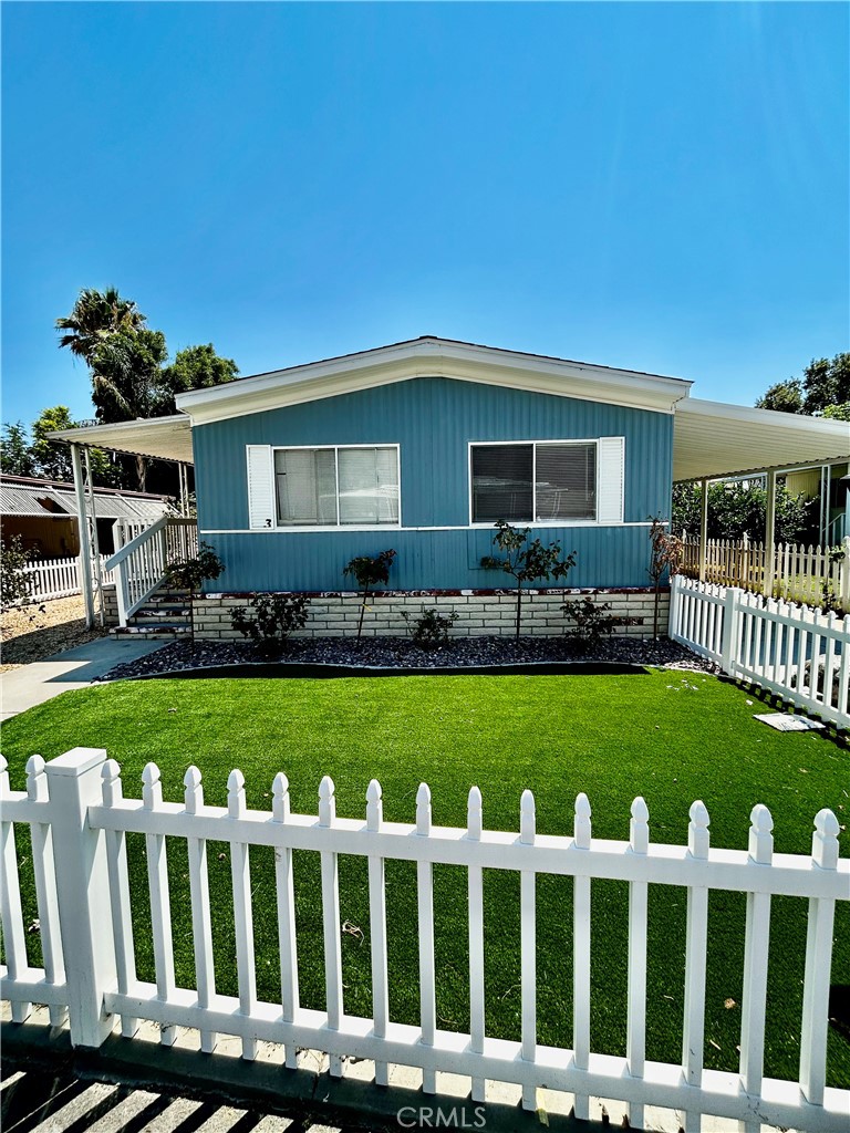 21100 State st 3, San Jacinto, CA 92583 — photo 1
