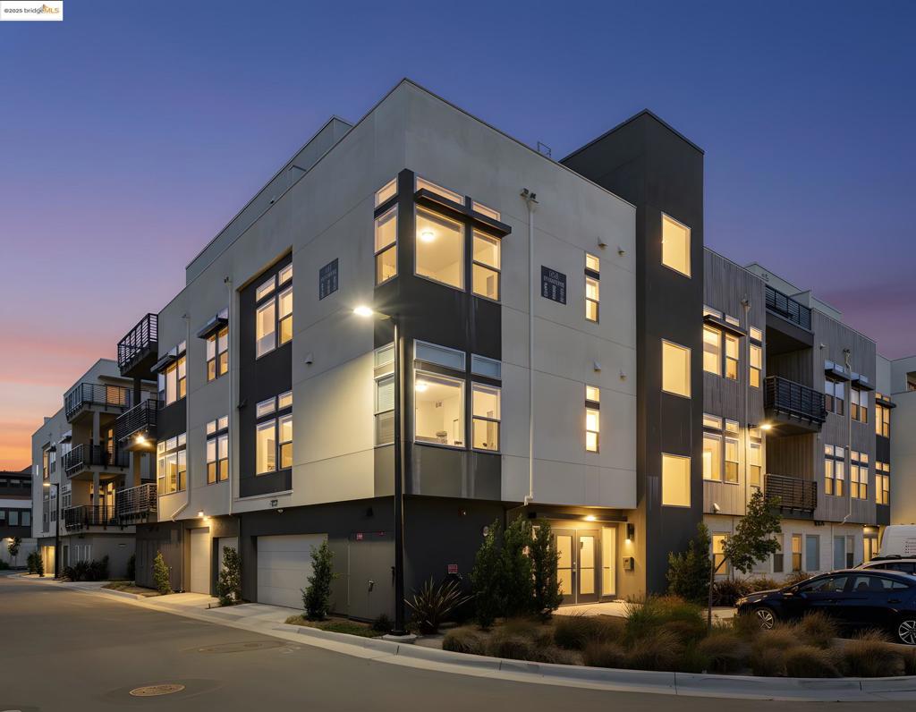 210 Waters Park Cir 304, San Mateo, CA 94403 — photo 1