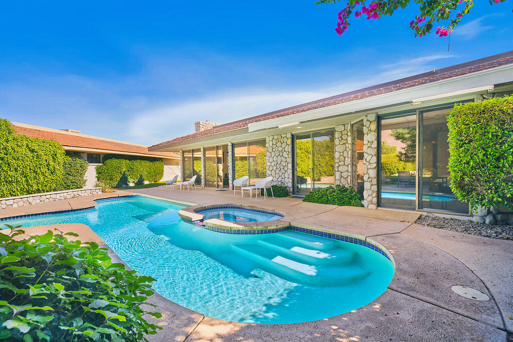 12 Sussex Court, Rancho Mirage, CA 92270 — photo 1